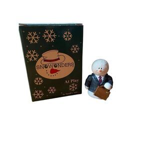 VTG Sarah’s Attic Snowonders Figurine 9 to 5 7570 With Box Figurine 3" Businessm